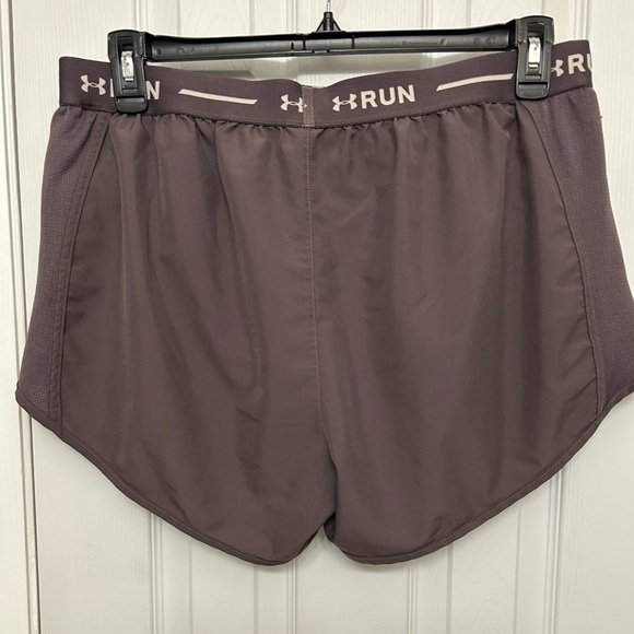 Under Armour Women’s RUN Shorts Mauve Purple Size XL - Picture 10 of 10